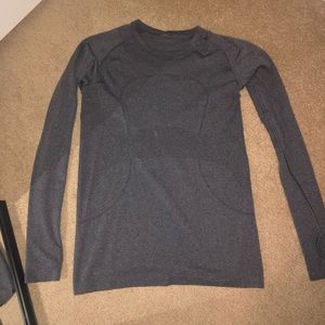 GRAY LULU LEMON LONG SLEEVE